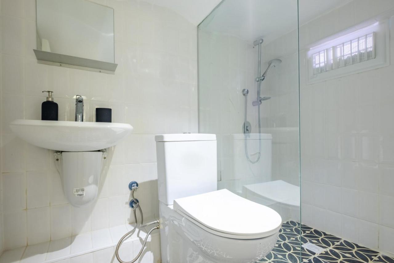 Vibrant Flat 5 Minutes Walk To Istiklal In Beyoglu Apartment Istanbul Exterior photo